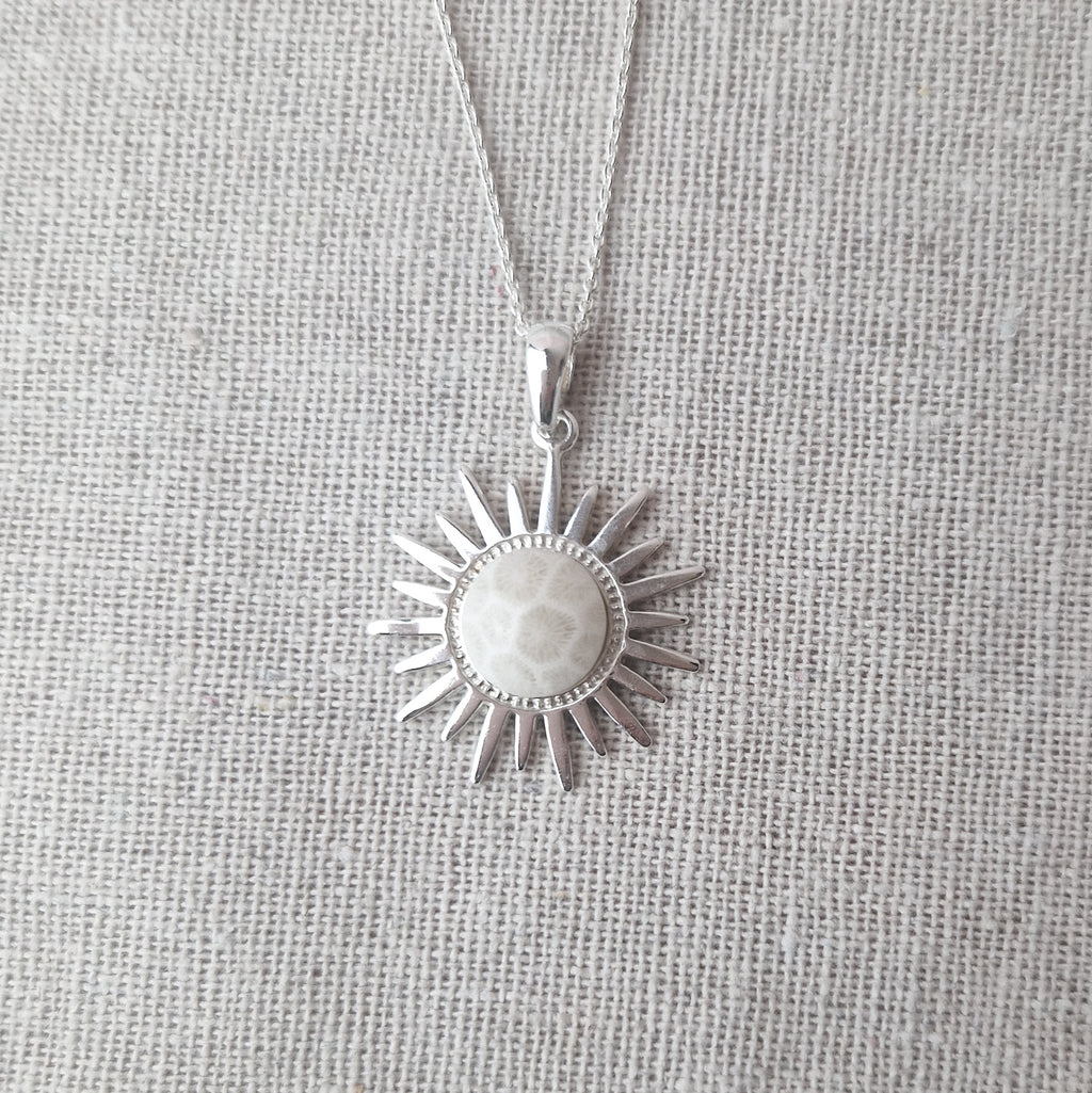 Ananaskorall - Halsband