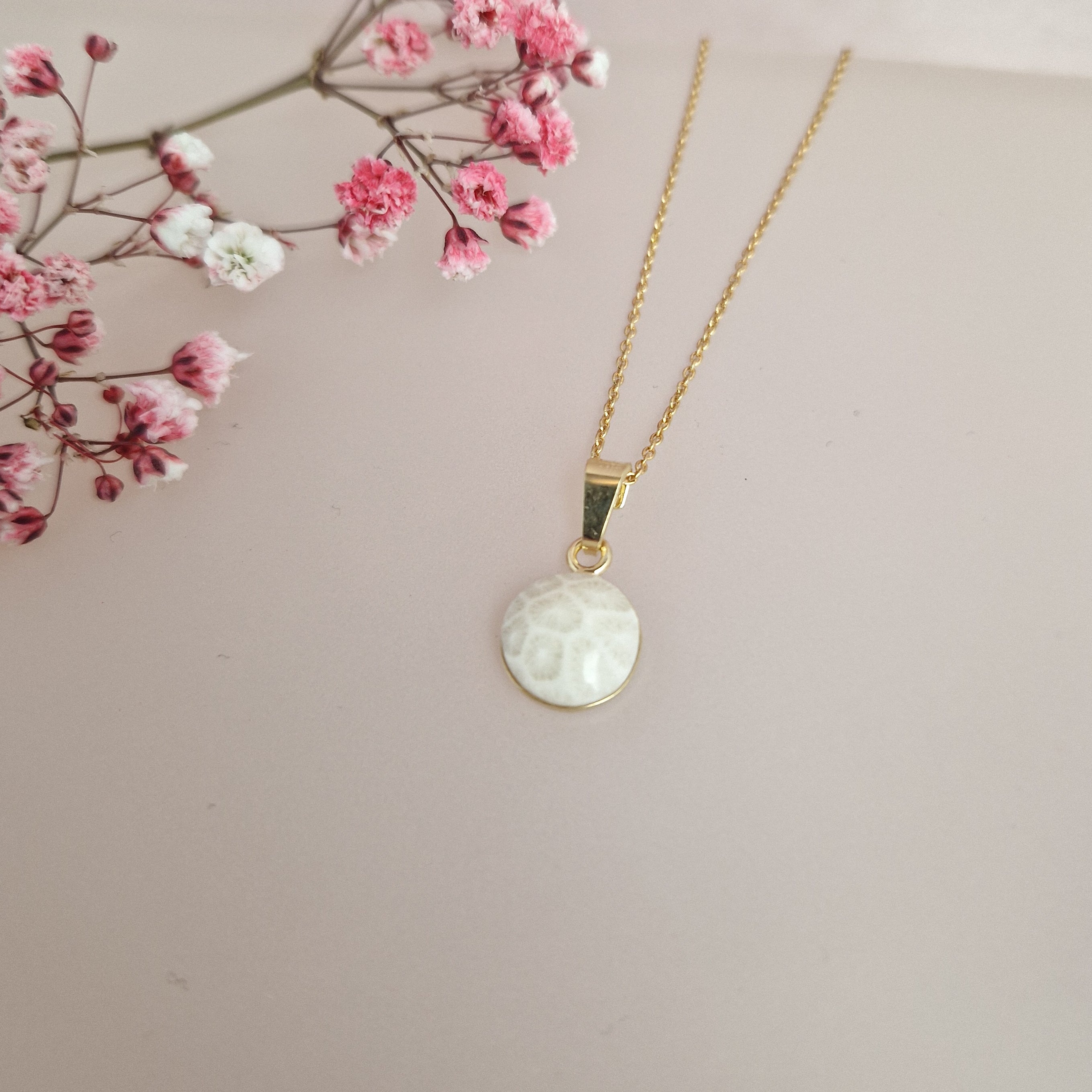 Ananaskorall -  Halsband